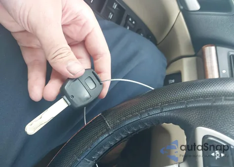 2012 Honda Accord 2.4 Ex-L z USA, uszkodzony, nr VIN 1HGCP2F84CA171495